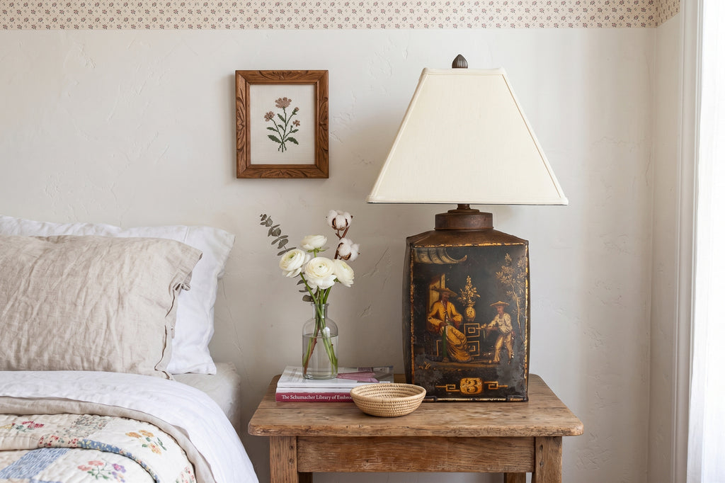 Grand Imperial Chinoiserie Table Lamp (Trade)