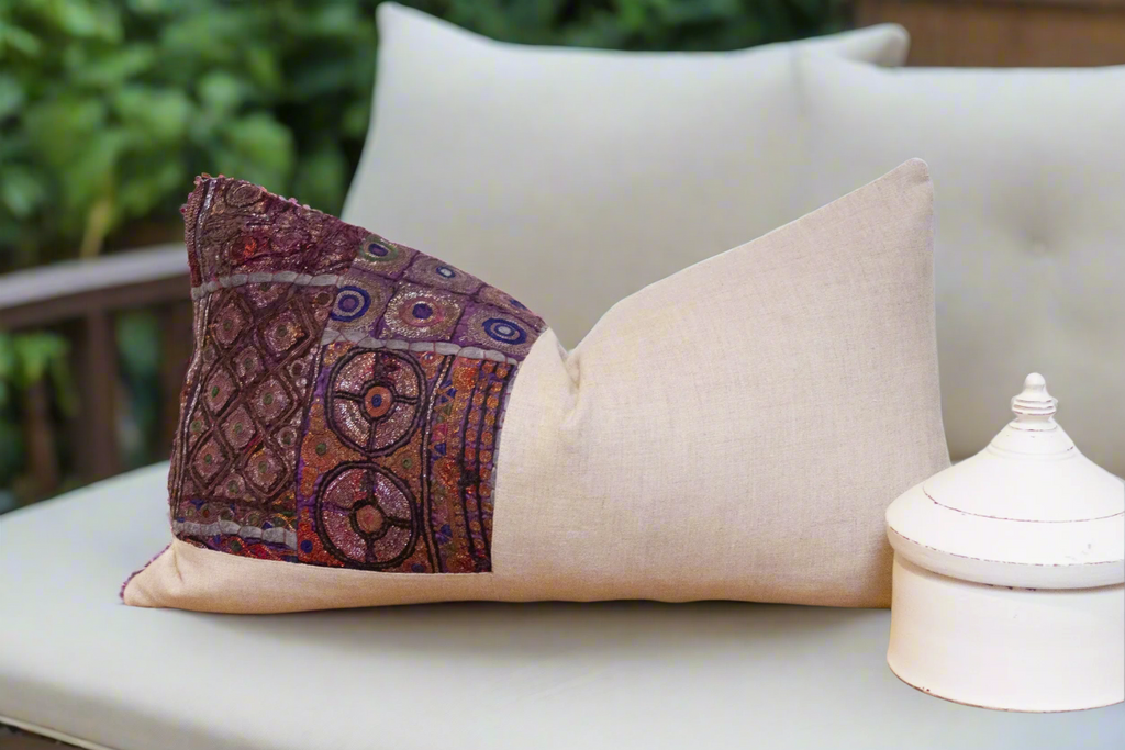 Atasi Antique Tapestry Linen Pillow (Trade)