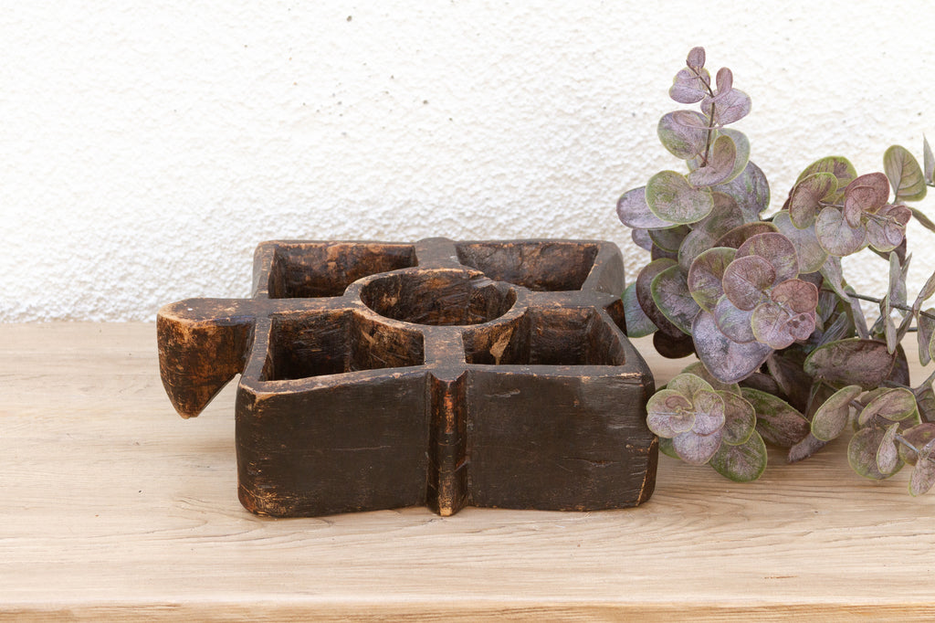 Farmhouse Hand Carved Spice Tray (Trade)