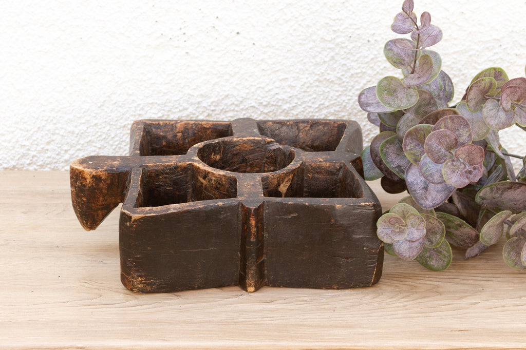 Farmhouse Hand Carved Spice Tray (Trade)
