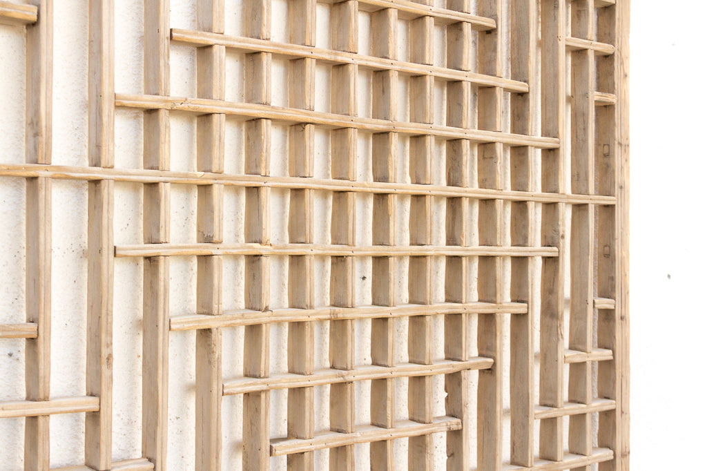 Antique Lattice Window, Imperial Gate