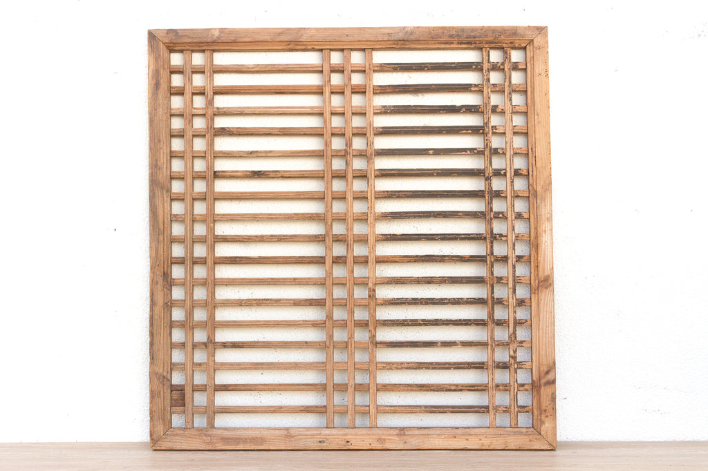 Timeless Rustic Simple Lattice Window (Trade)