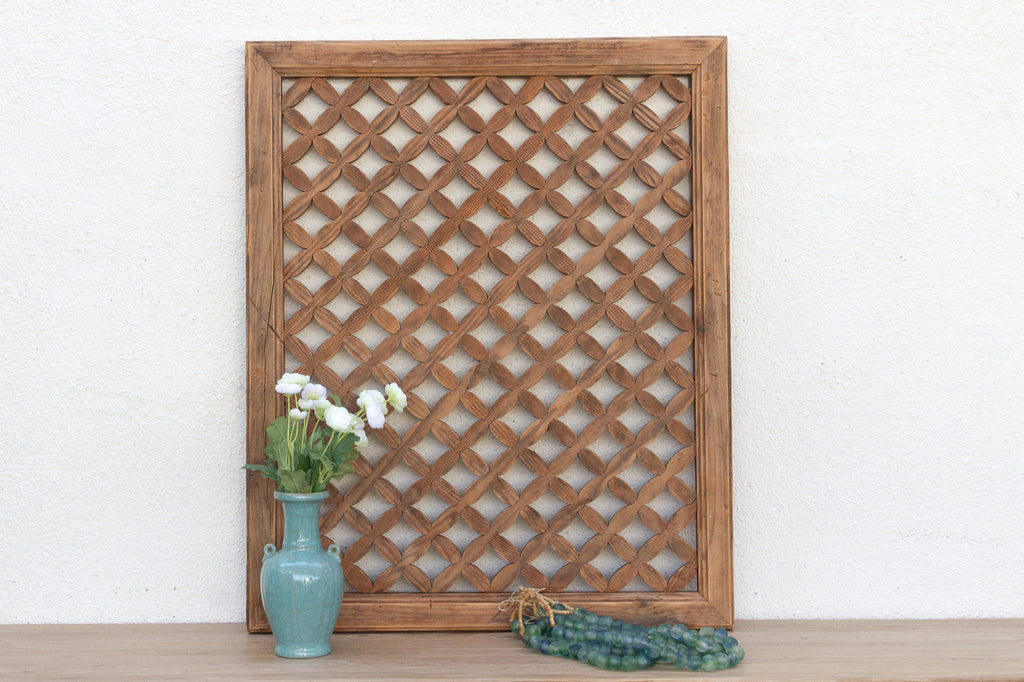 Antique Wood Lattice Garden Screen