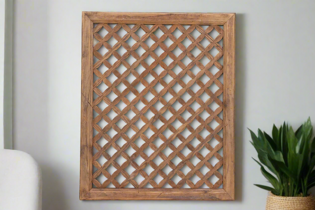 Antique Wood Lattice Garden Screen (Trade)
