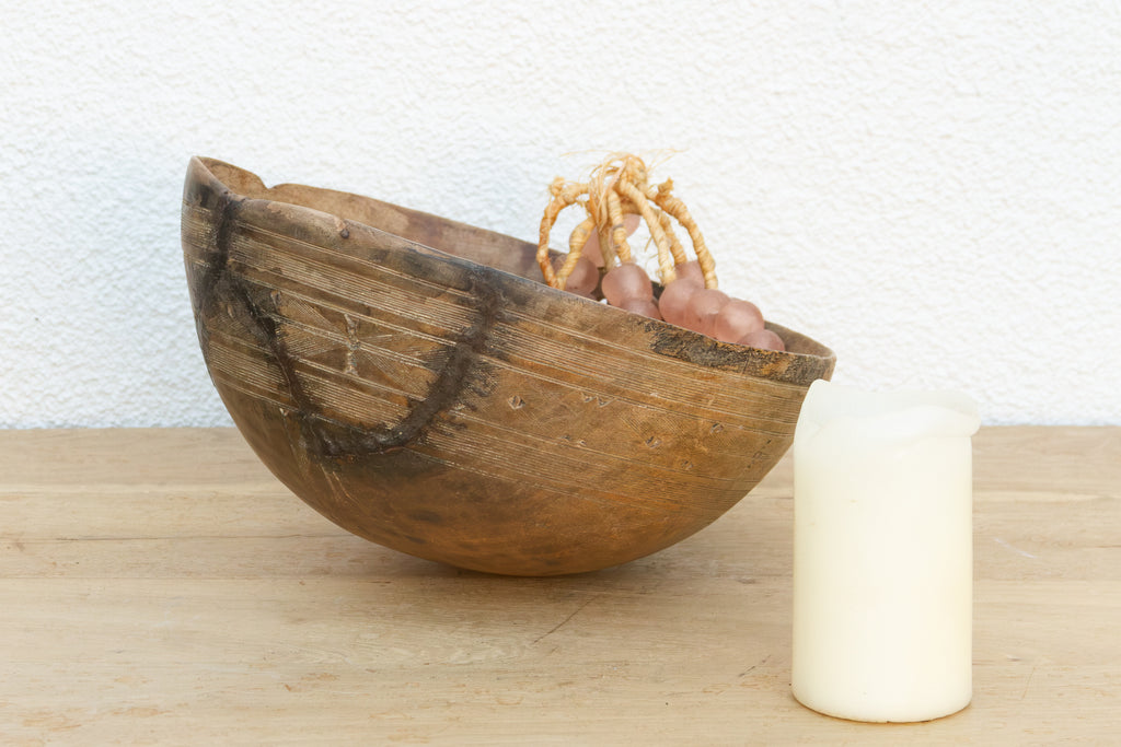 Antique African Carved Kitchen Wood Bowl (Trade)
