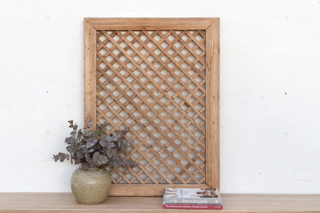 The Classic Grid, Antique Lattice Screen