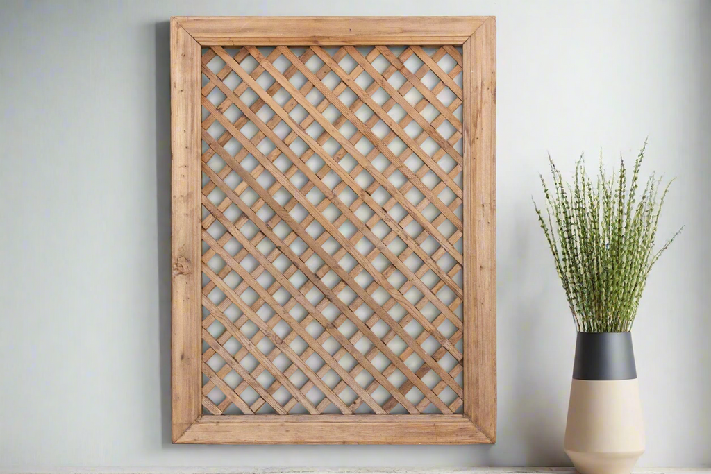 The Classic Grid, Antique Lattice Screen (Trade)
