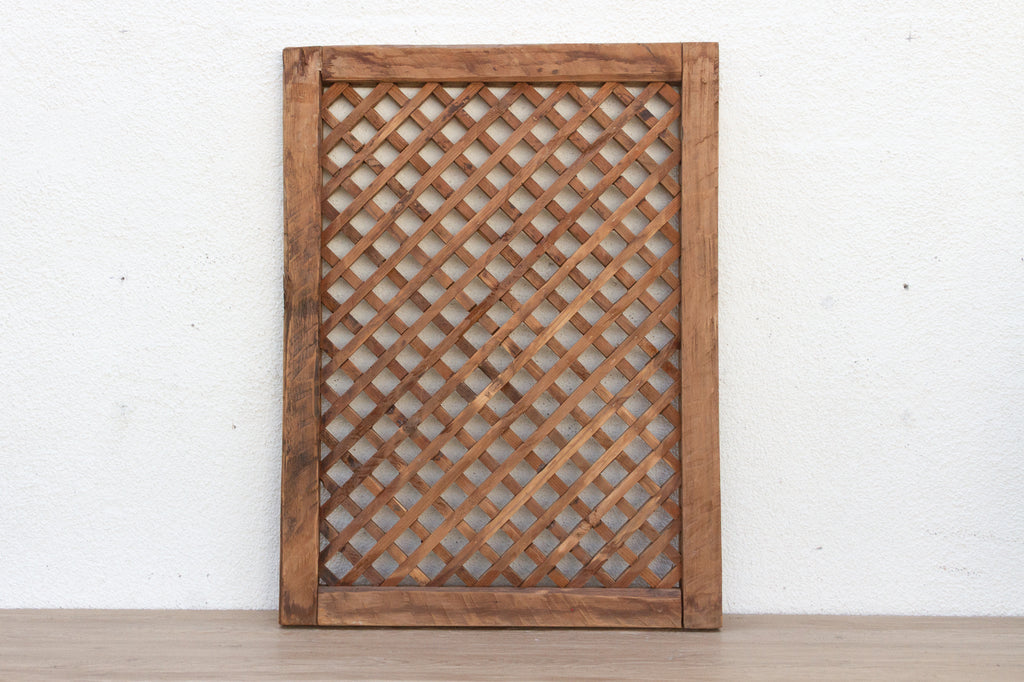 The Sun-Kissed Fretwork Screen