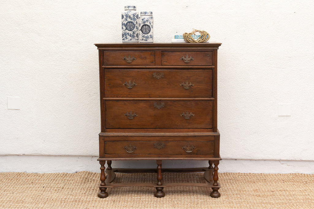 18th Century English Highboy Dresser (Trade) 18th Century English Highboy Dresser (Trade)
