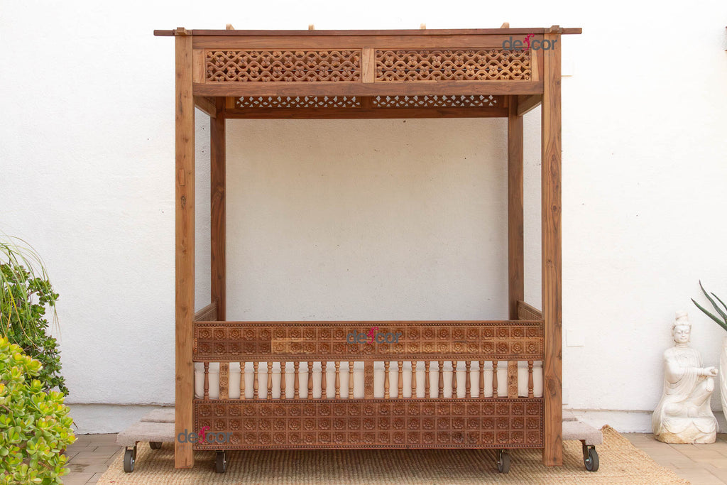 Monumental Reclaimed Teak Floral Jali Canopy Daybed (Trade)