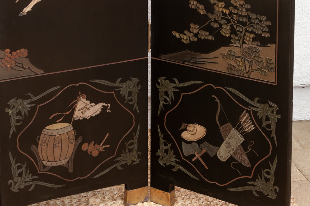 Elegant Six-Panel Black & Gold Lacquer Coromandel Screen (Trade)