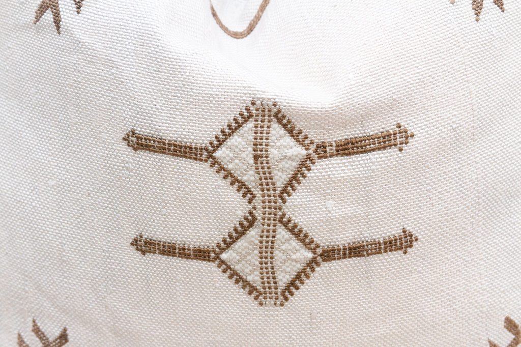 Tadelakt Dust Silk Rug Pillow