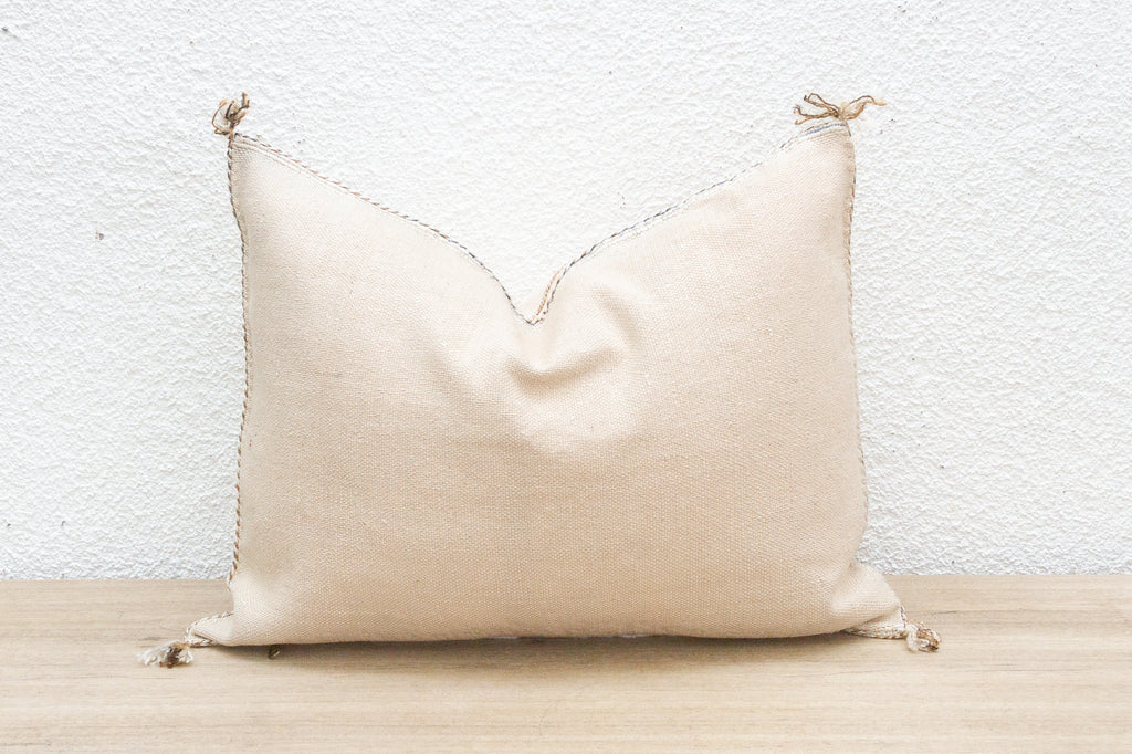 Alabaster Lace Lumbar Silk Rug Lumbar Pillow