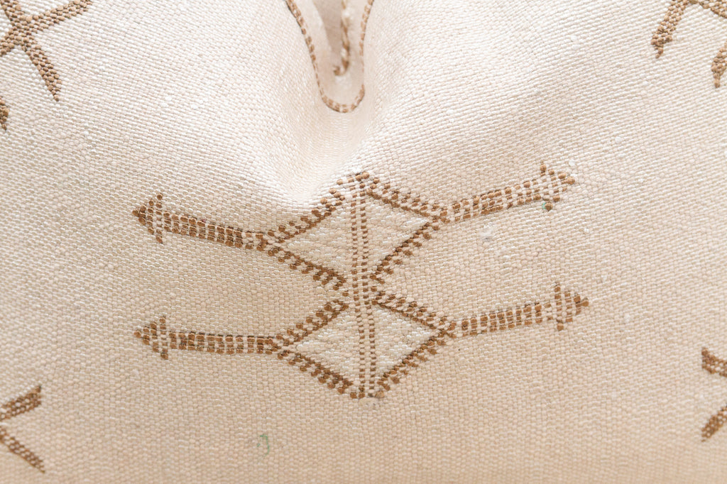 Camel Trail Lumbar Silk Rug Lumbar Pillow