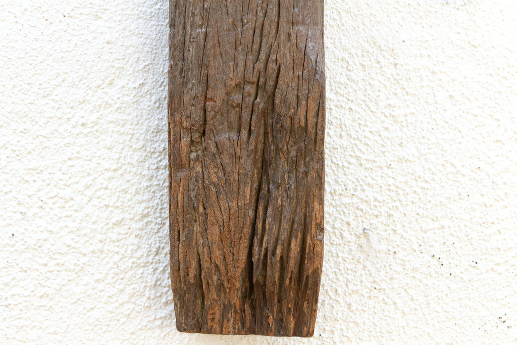 Ancient Minimalist Dolpo Post Figure