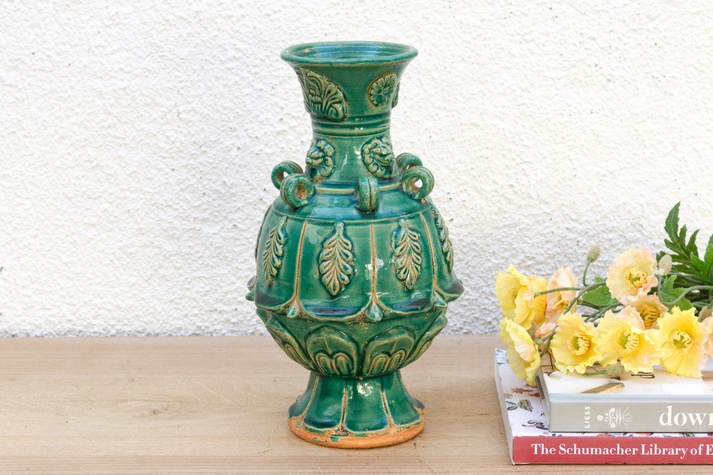 Antique Emerald Green Chinese Sculpture Vase