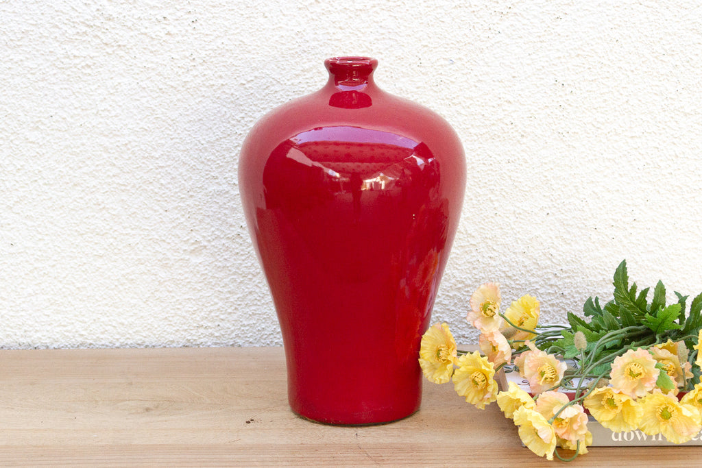 Elegant Chinese Oxblood Red Vase