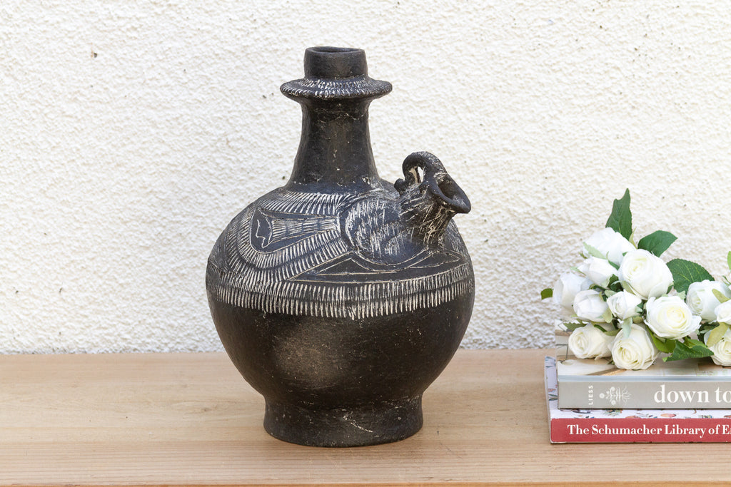 Zoomorphic Peruvian Chimu Blackware Vessel