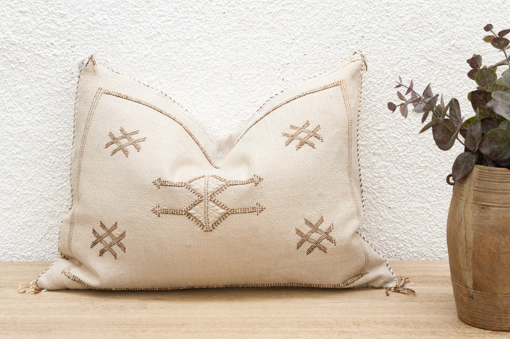 Desert Cotton Silk Rug Lumbar Pillow