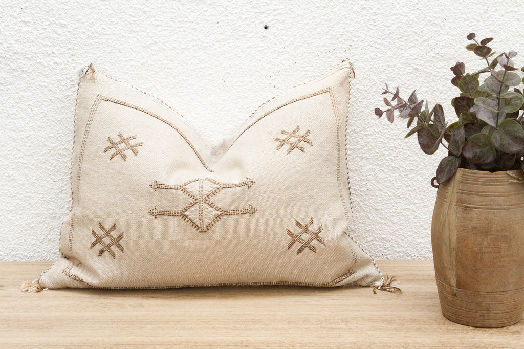Desert Cotton Silk Rug Lumbar Pillow