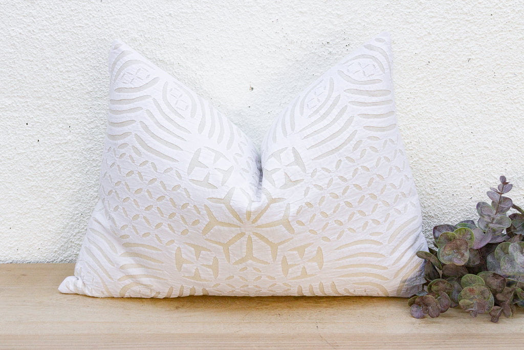 Pace Pumice Lumbar Applique Pillow Cover