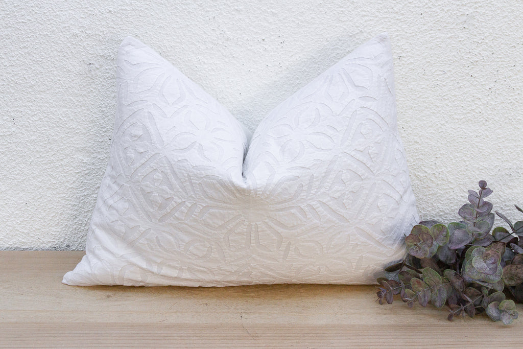 Cotton Lumbar Applique Pillow Cover (Trade)
