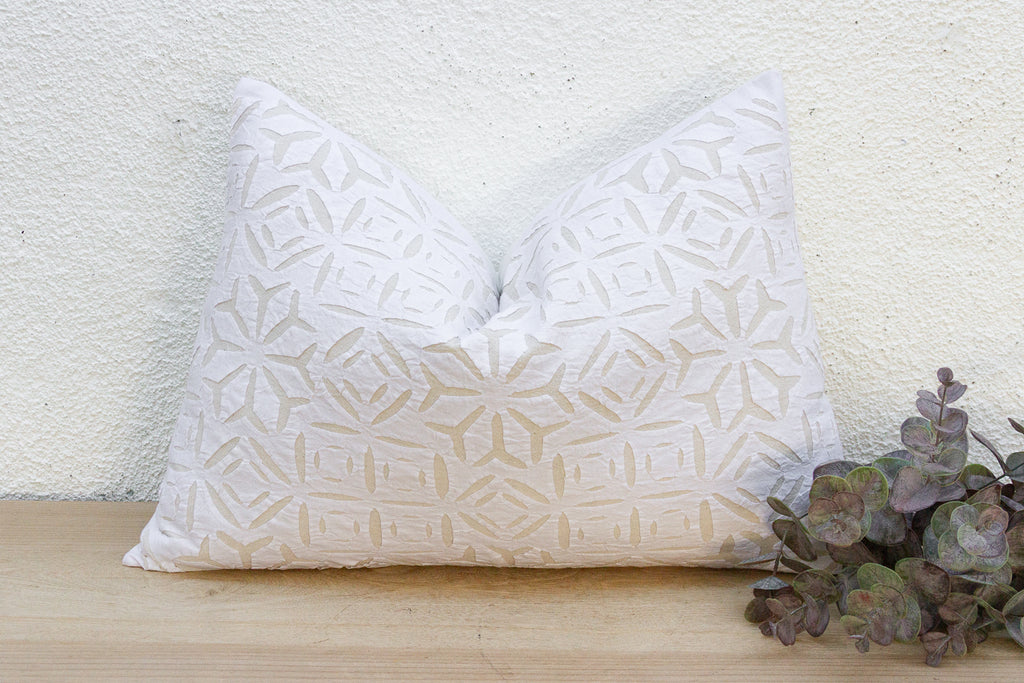 Iris Lumbar Applique Pillow Cover