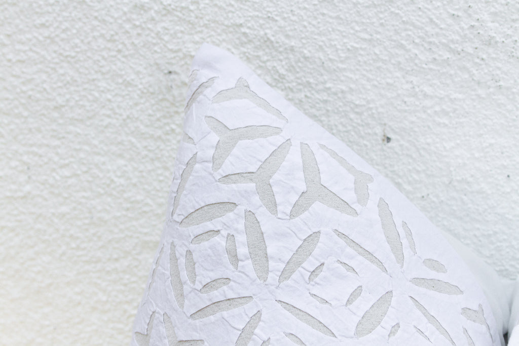 Iris Lumbar Applique Pillow Cover