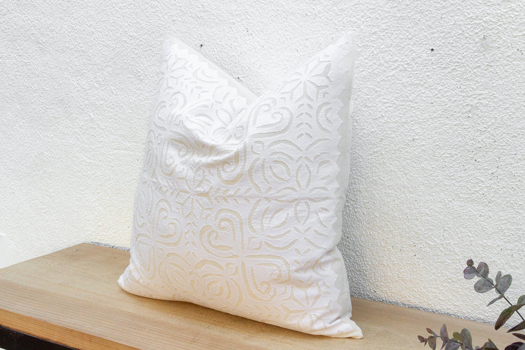Dust Light Euro Applique Pillow Cover