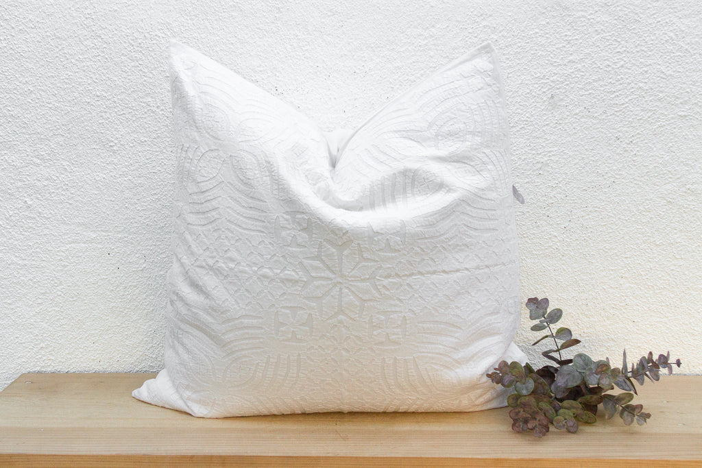 Star Bloom Large Applique Pillow Cover
