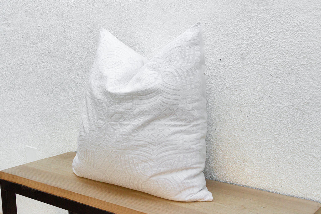 Linen Horizon Large Applique Pillow Cover