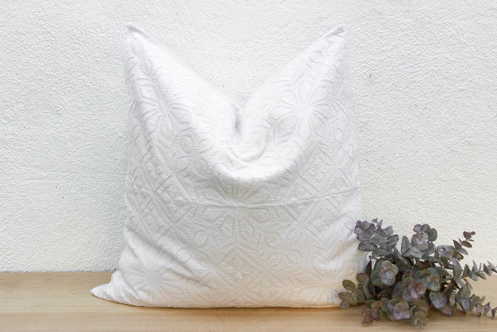 Wisteria Bloom Large Applique Pillow Cover
