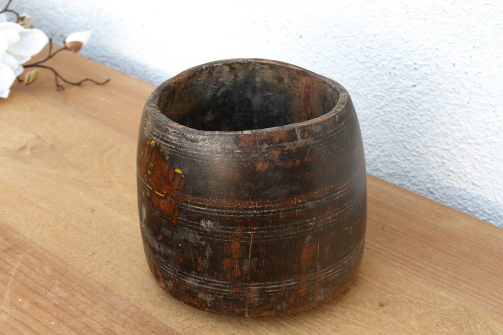 Antique Dark Stained Teak Grain Pot (Trade)