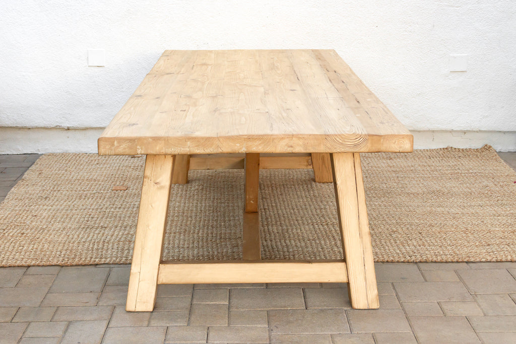 The Grand Tavern, 108