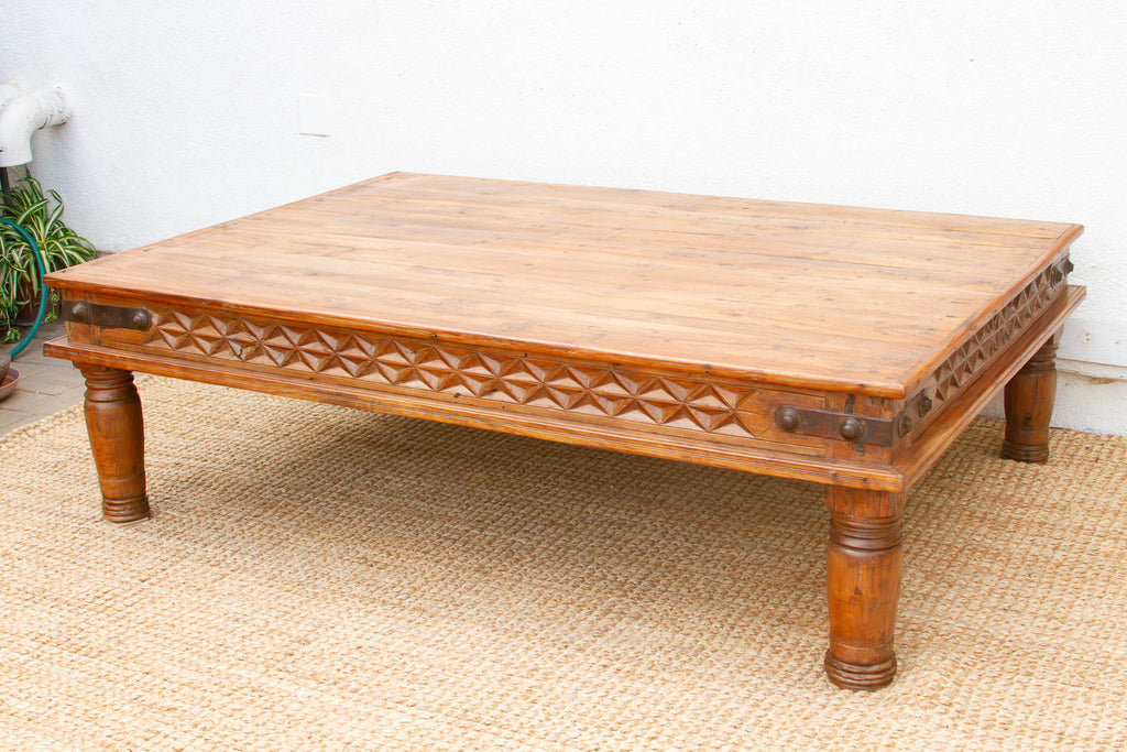 Grand Takhat Large Indian Teak Coffee Table (Trade)