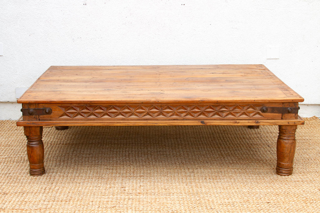 Grand Takhat Large Indian Teak Coffee Table (Trade)