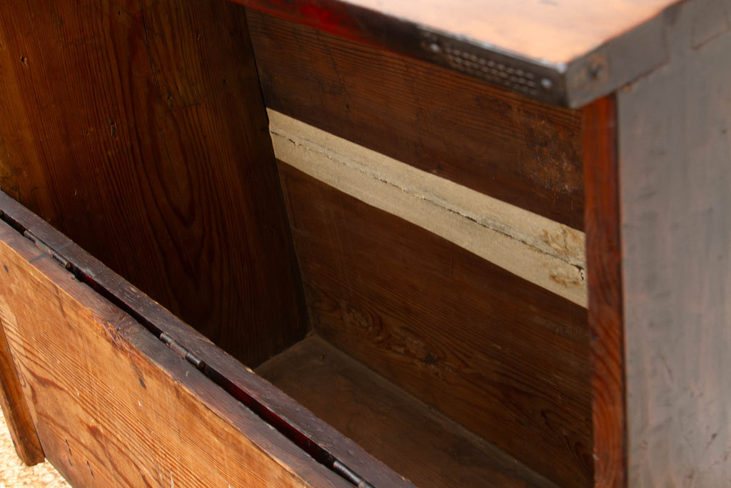 Josean Heirloom, Large Antique Bandaji Chest (Trade)