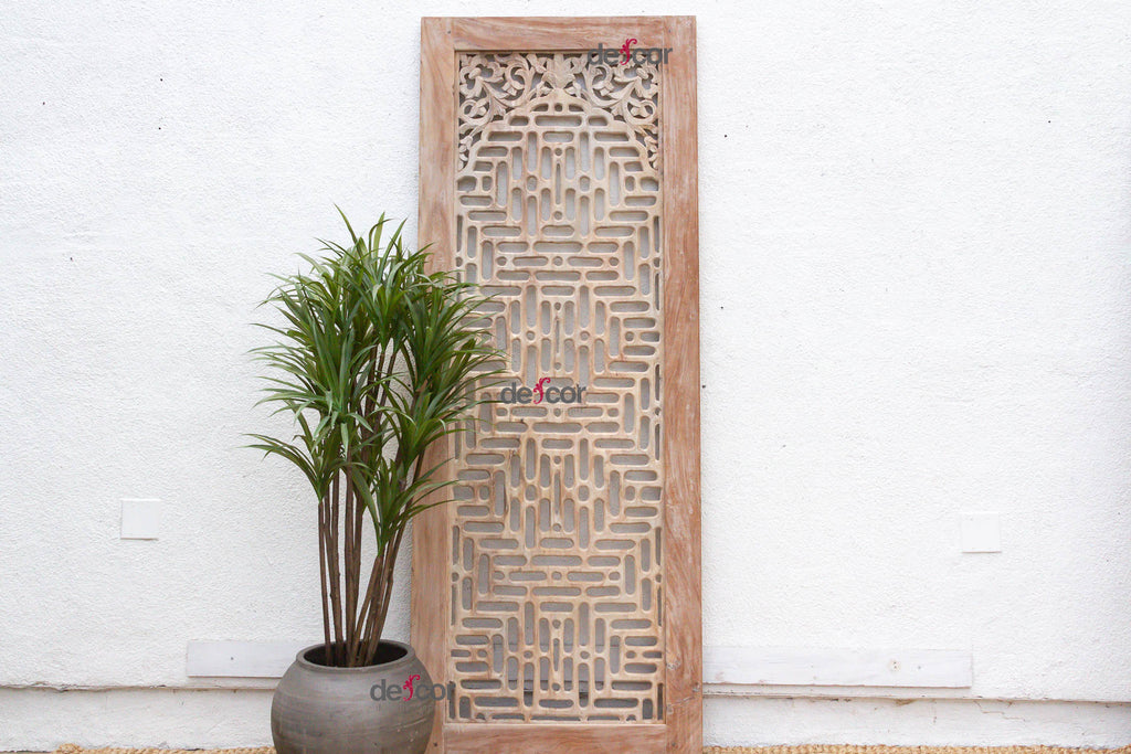 Reconstructed Ethereal Whitewash Lattice Carved Door