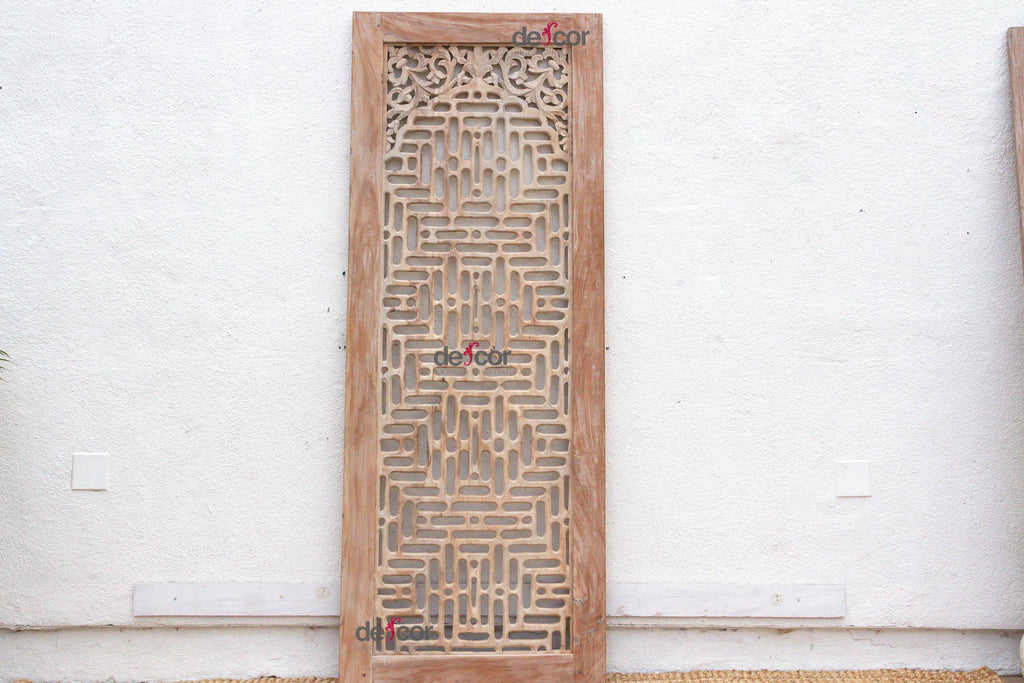 Reconstructed Ethereal Whitewash Lattice Carved Door