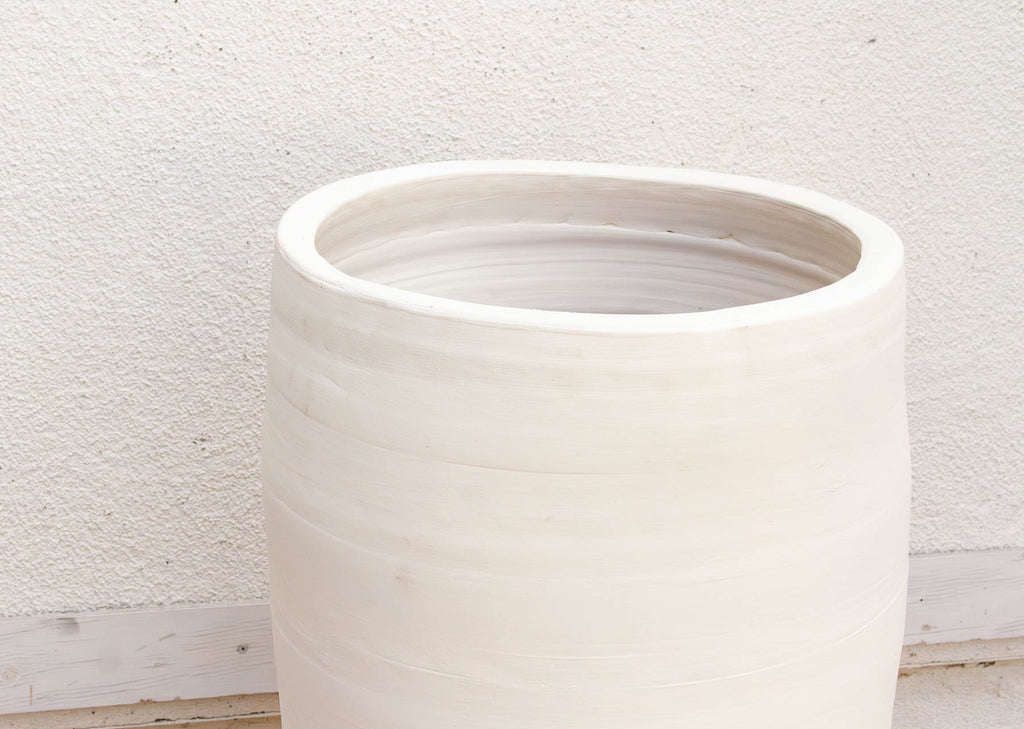 Modern Santorini Chalk White Clay Planter
