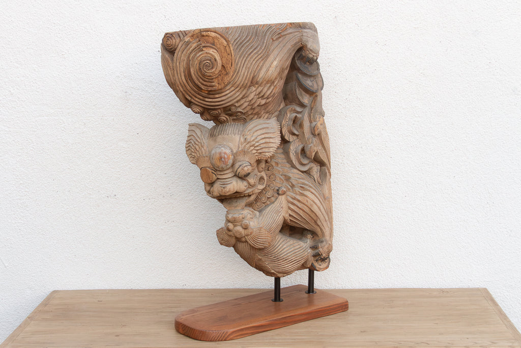 Qing Dynasty Finely Carved Palace Corbel