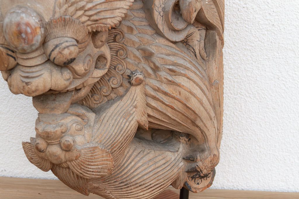 Qing Dynasty Finely Carved Palace Corbel