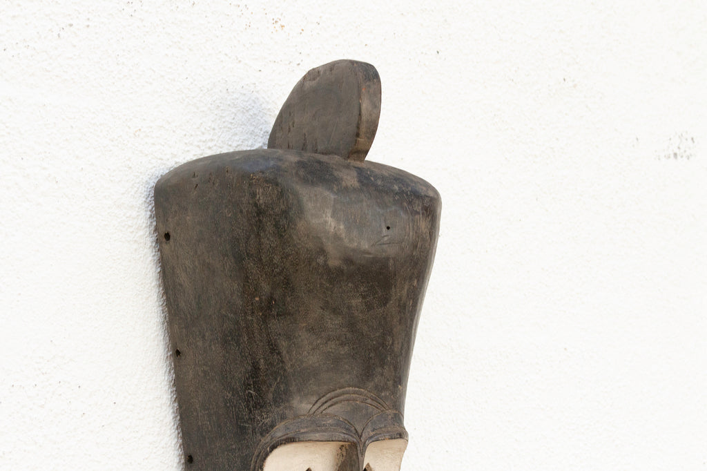 Tall, Slender & Elegant Fang Ngil Mask