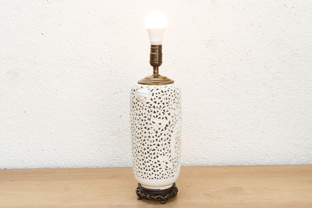 Alabaster White Lattice Bloom Porcelain Lamp