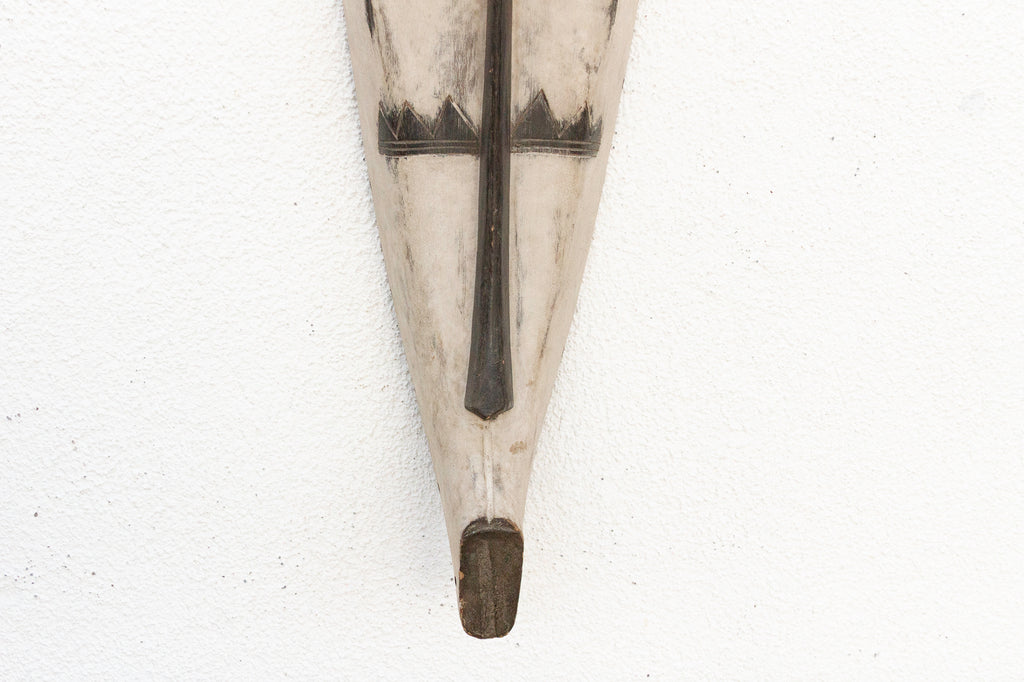 The Crowned Spirit, Large Black & White Fang Mask (Trade)