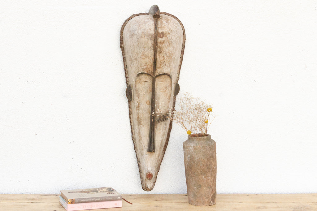 A Woven Guardian, Monumental 36