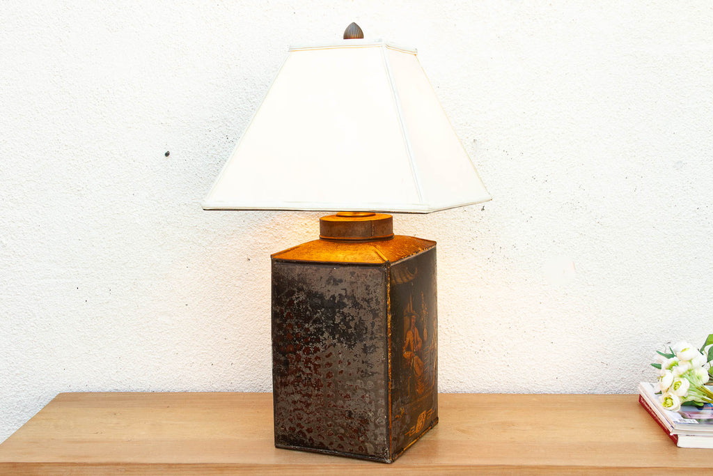 Grand Imperial Chinoiserie Table Lamp (Trade)