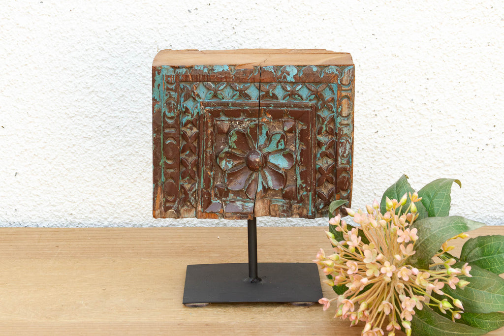 Small Rosette Antique Beam Sculpture