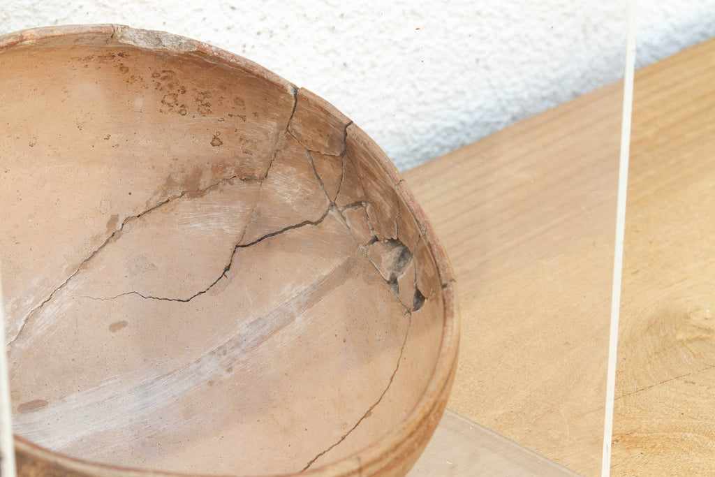 Ancient Pre-Columbian Encased Terracotta Bowl (Trade)