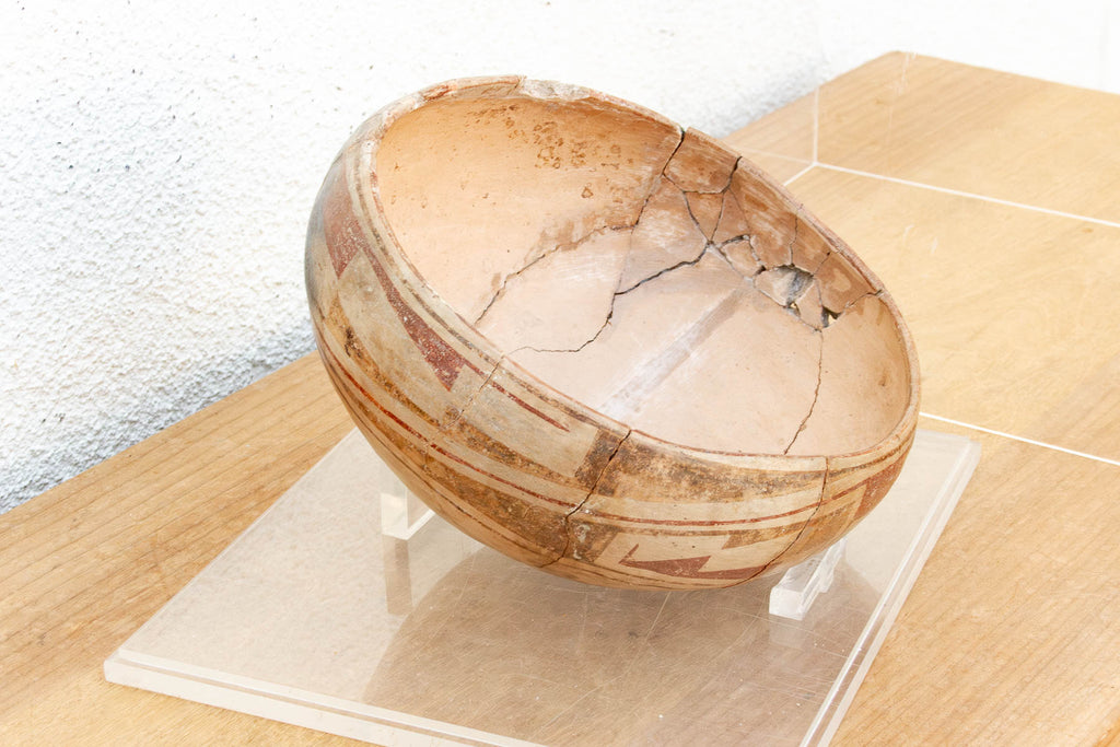 Ancient Pre-Columbian Encased Terracotta Bowl (Trade)